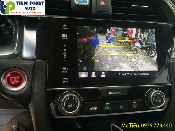 Lắp đặt camera gương cập lề tích hợp màn hình DVD cho Honda CRV 2018 chính hãng