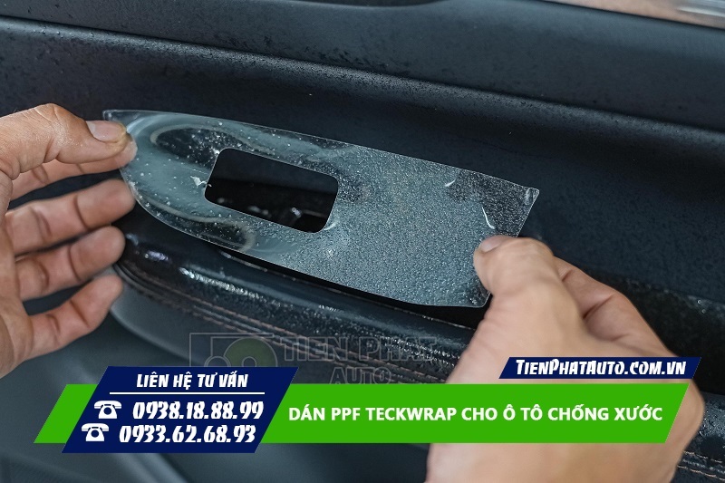 Dán PPF Teckwrap cho vị trí bấm lên xuống kính xe