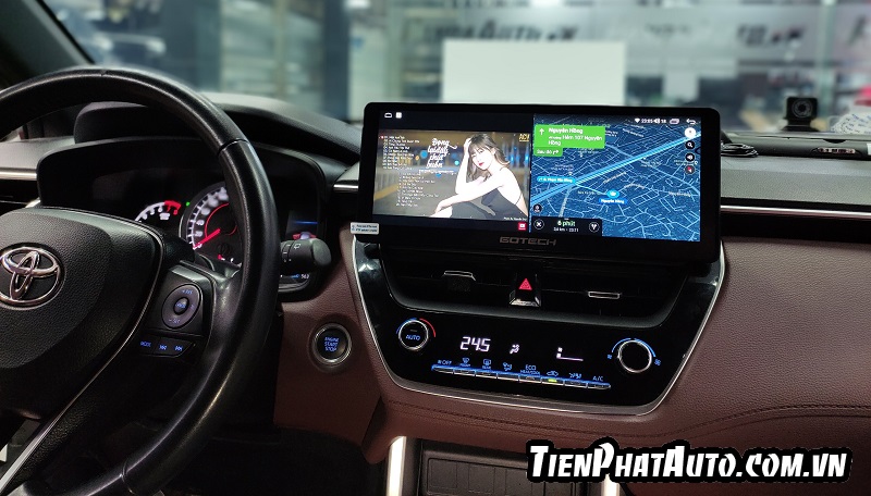 Hình ảnh màn hình Gotech GT EVO lắp trên xe Toyota Cross 2