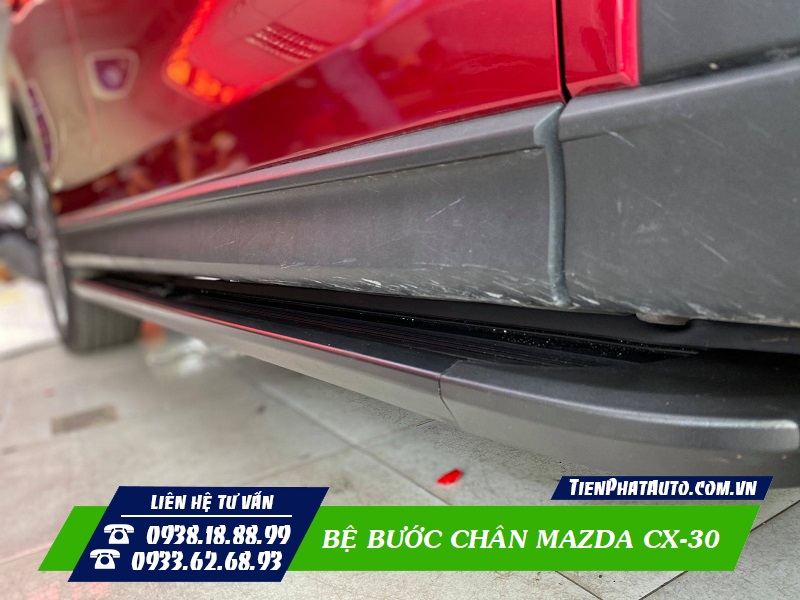 Bệ bước được thiết kế chuẩn phom xe Mazda CX-30 lắp đặt thẩm mỹ