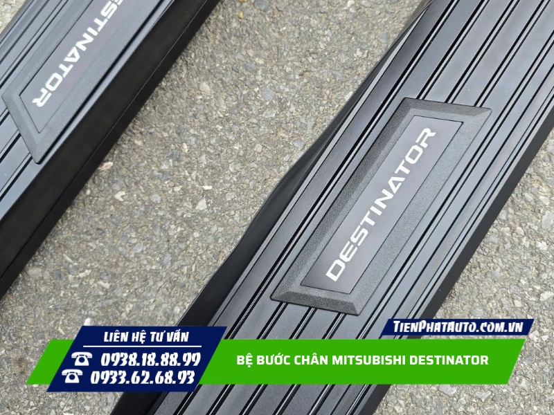 Bậc bước chân Destinator được thiết kế riêng theo xe lắp không độ chế