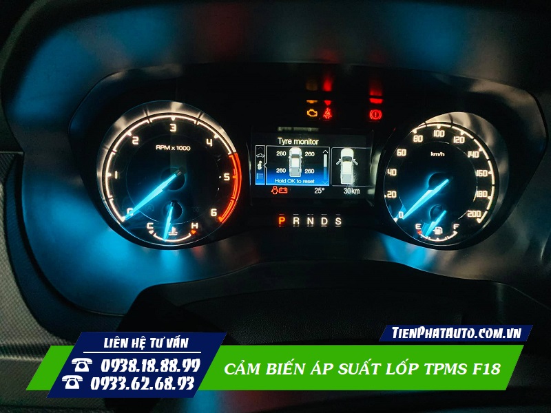 TPMS F18 giúp bạn xem được áp suất 4 lốp xe ngay trên đồng hồ ODO