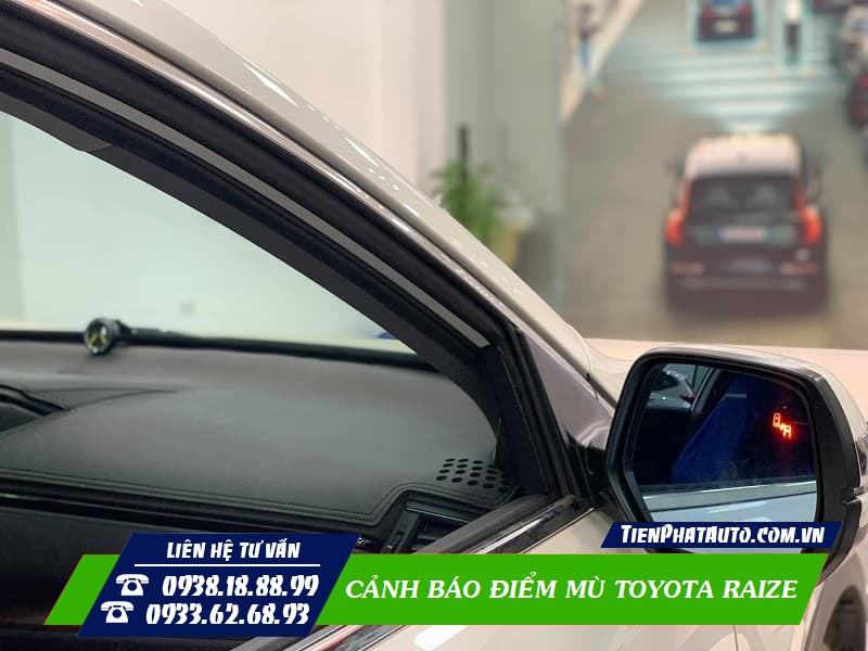 Cảnh báo điểm mù Toyota Raize loại CNC khắc trên gương