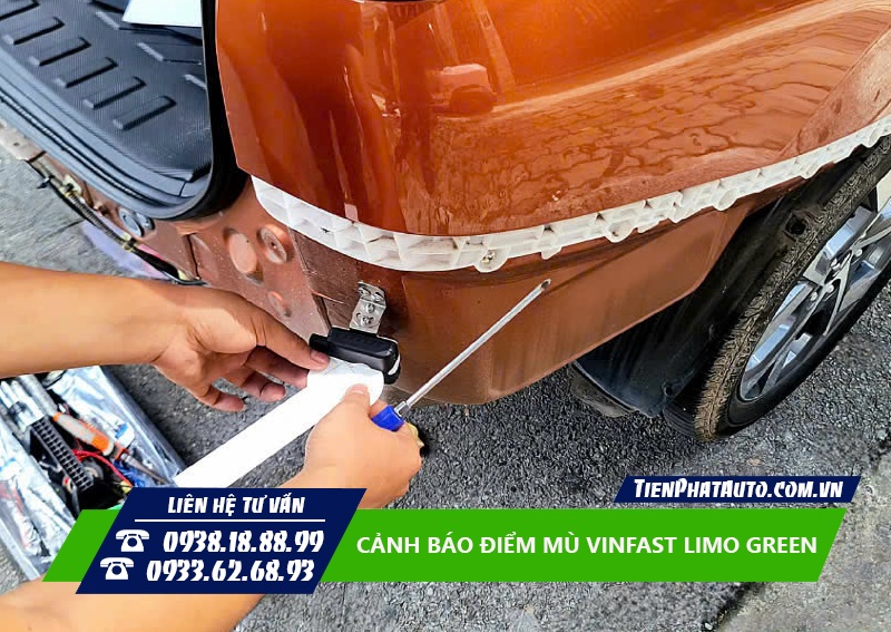 Quá trình lắp cảnh báo điểm mù Vinfast Limo Green chuẩn các bước