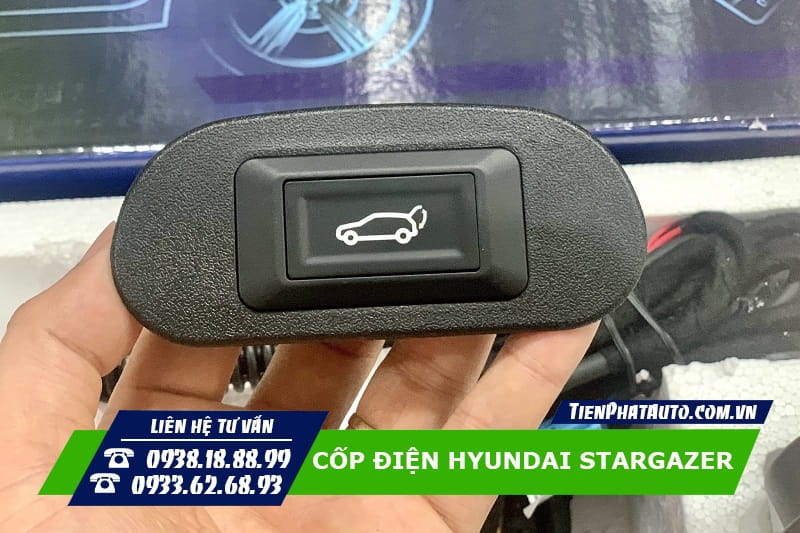 Cốp điện Hyundai Stargazer mang lại nhiều sự tiện lợi khi sử dụng