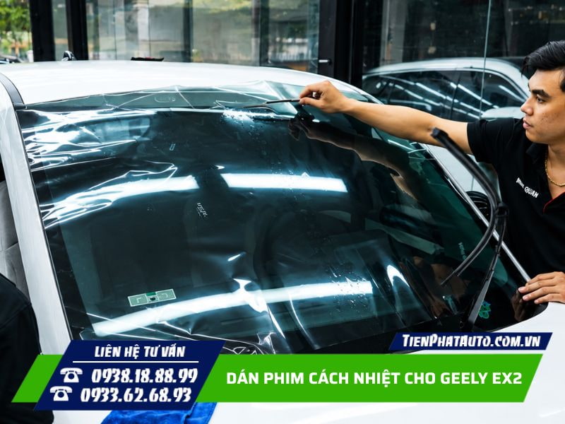 dán phim cách nhiệt cho geely ex2 tăng tính riêng tư trong xe dán phim cách nhiệt cho geely ex2 tăng tính riêng tư trong xe