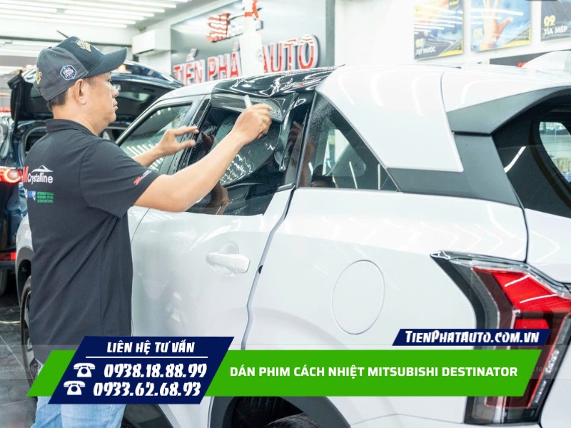 Dán phim cách nhiệt cho xe Destinator giúp giảm nóng hiệu quả hơn