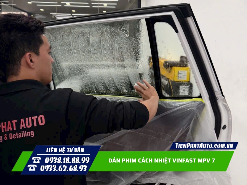 Tiến Phát Auto chuyên thi công dán phim cách nhiệt cho Vinfast MPV 7 Tiến Phát Auto chuyên thi công dán phim cách nhiệt cho Vinfast MPV 7