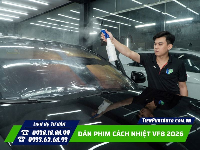 Dán phim cách nhiệt cho VF8 2026 ngăn tia UV lên đến 99,9% Dán phim cách nhiệt cho VF8 2026 ngăn tia UV lên đến 99,9%