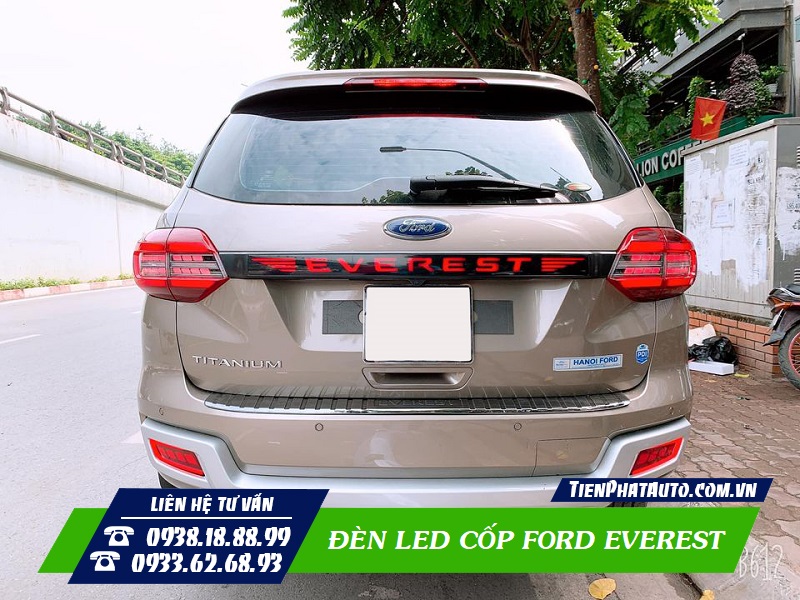 Đèn LED cốp Ford Everest được thiết kế chuẩn phom xe thẫm mỹ