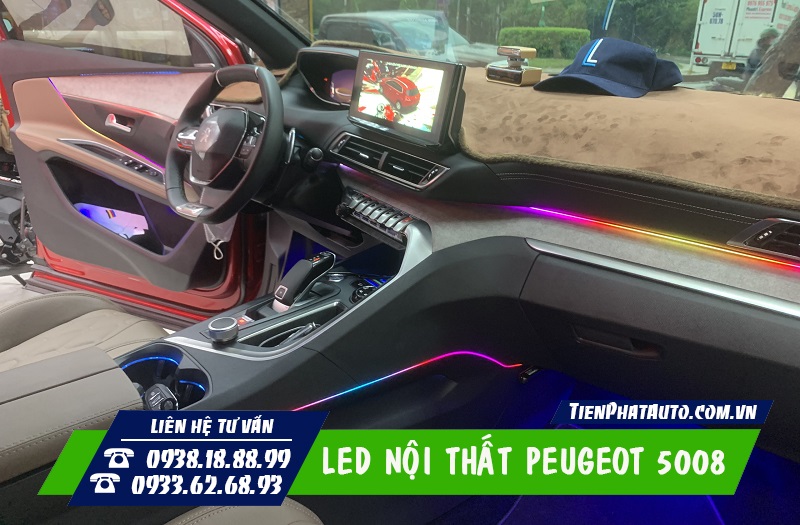 Độ đèn LED nội thất Peugeot 5008 2022 giúp nội thất xe lung linh hơn