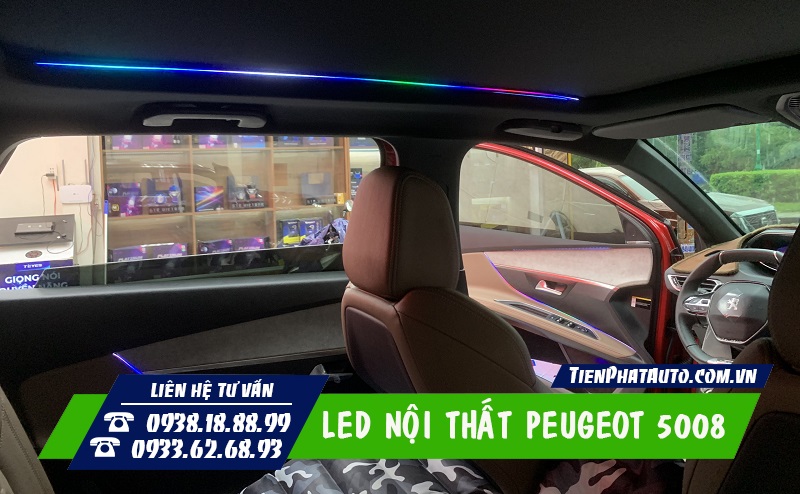 Hình ảnh vị trí đèn LED nội thất Peugeot 5008 ở vị trí viền trần