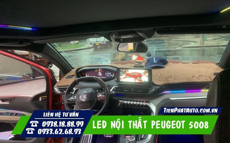 Tiến Phát Auto chuyên độ đèn LED nội thất Peugeot 5008 2022