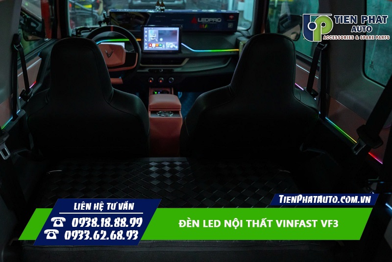 Đèn LED nội thất VF3 giúp không gian trong xe thêm lung linh hơn