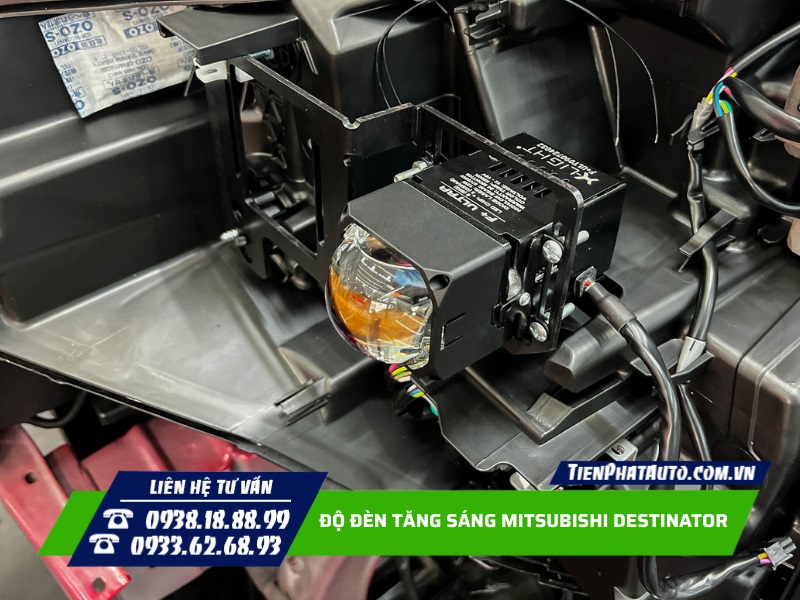 Độ đèn Mitsubishi Destinator giúp cải thiện khả năng chiếu sáng ban đêm