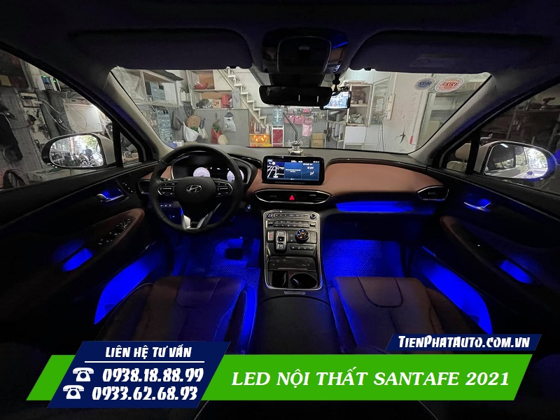 Hyundai Santafe 2021 - 2023 nổi bật hơn khi độ đèn LED nội thất
