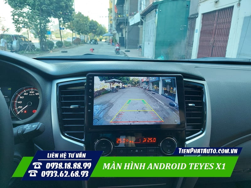 Hình ảnh sản phẩm màn hình Teyes X1 lắp đặt trên xe 2
