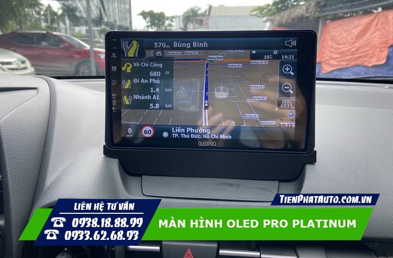 Oled Pro Platinum hỗ trợ xem chỉ đường và cảnh báo giao thông