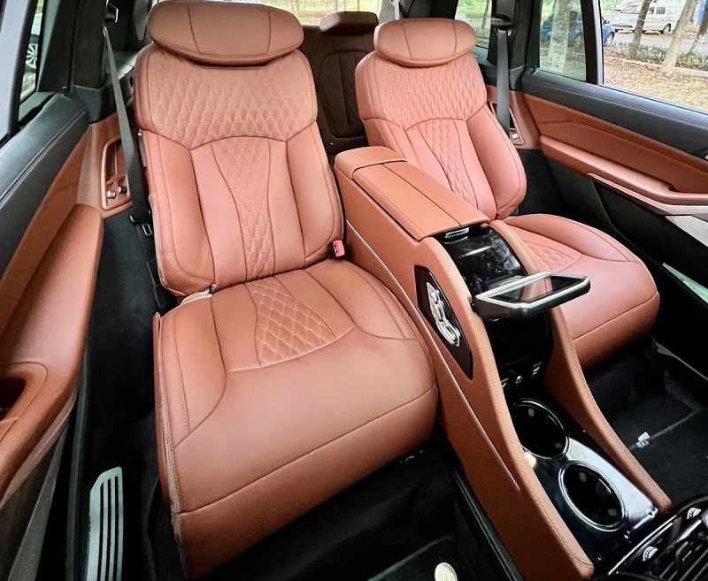 Mẫu ghế Limousine cho dòng xe SUV (mẫu số 2)