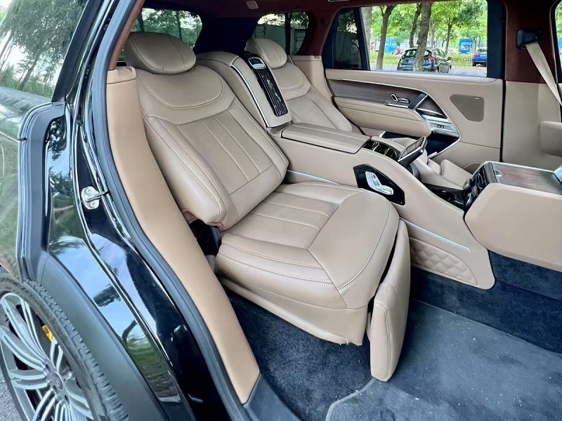 Mẫu ghế Limousine cho dòng xe SUV (mẫu số 6)