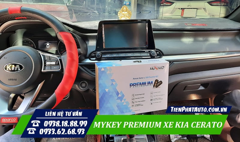 Khách hàng lắp Mykey Premium cho xe Kia Cerato tại Tiến Phát Auto