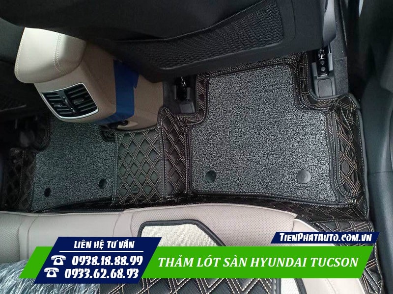 Hình ảnh thảm lót sàn Hyundai Tucson ở vị trí hàng ghế sau