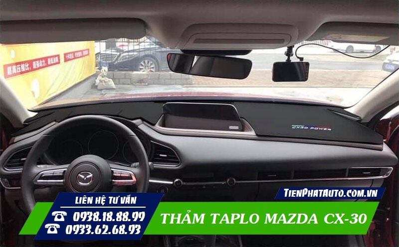 Thảm taplo Mazda CX30 giúp bảo vệ phần nội thất xe tốt hơn