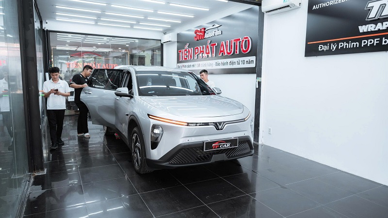 Vinfast Limo Green nâng cấp phụ kiện tại Tiến Phát Auto Vinfast Limo Green nâng cấp phụ kiện tại Tiến Phát Auto