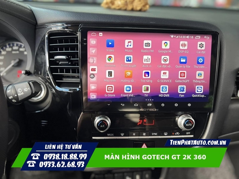 Hình ảnh màn hình Gotech GT 2K 360 lắp đặt trên xe 1